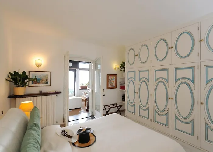 Oliver - Breathtaking Small Pool 14 Sqm Hydromassage On The Rock - Coast Amalfi