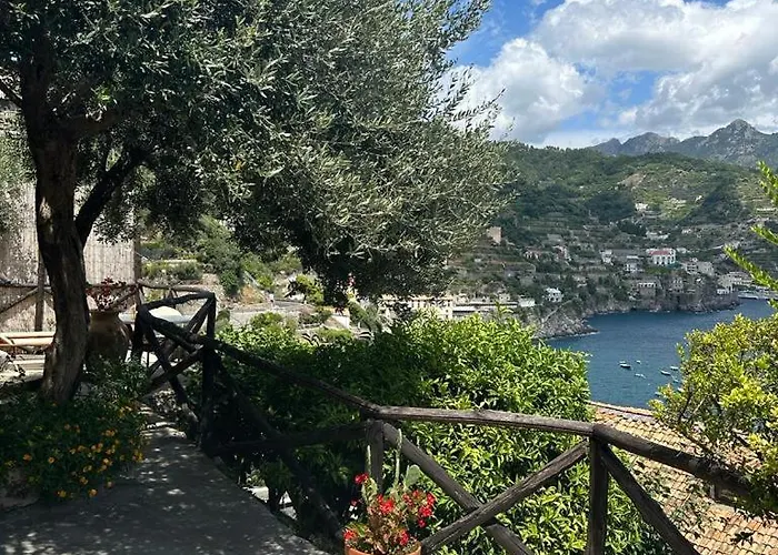 Oliver - Breathtaking Small Pool 14 Sqm Hydromassage On The Rock - Coast Amalfi