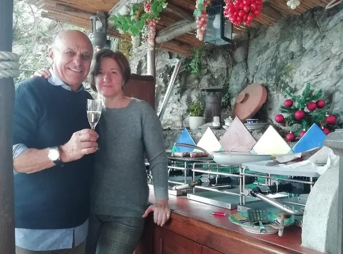 Oliver - Breathtaking Small Pool 14 Sqm Hydromassage On The Rock - Coast *