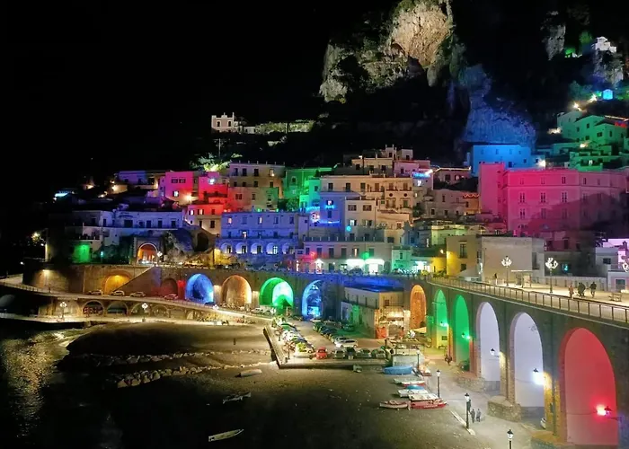 Willa Oliver - Breathtaking Small Pool 14 Sqm Hydromassage On The Rock - Coast Amalfi