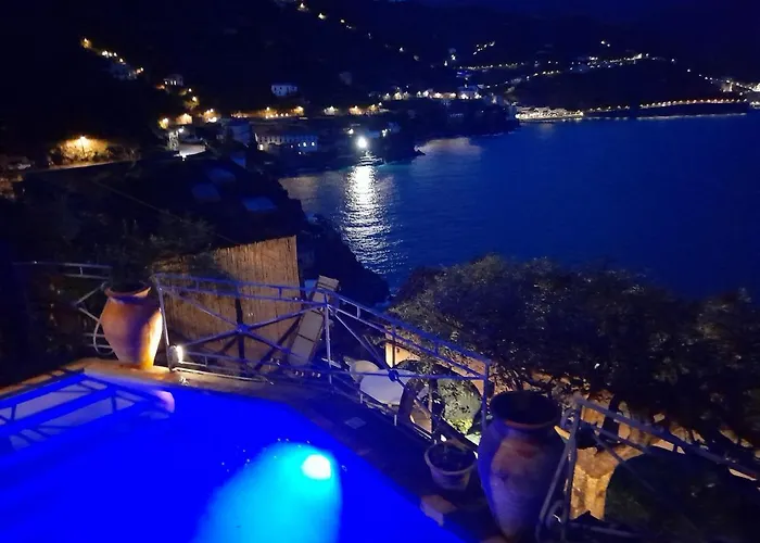 Willa Oliver - Breathtaking Small Pool 14 Sqm Hydromassage On The Rock - Coast