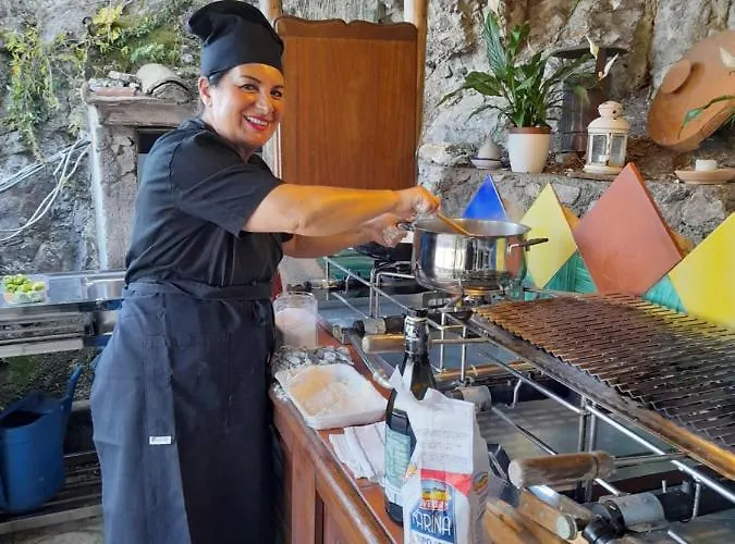 فيلة Oliver - Breathtaking Small Pool 14 Sqm Hydromassage On The Rock - Coast أمالفي