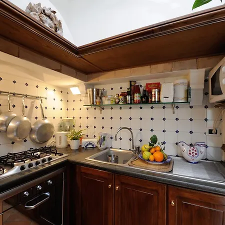 Oliver - Breathtaking Small Pool 14 Sqm Hydromassage On The Rock - Coast Villa *