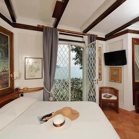 Villa Oliver - Breathtaking Small Pool 14 Sqm Hydromassage On The Rock - Coast