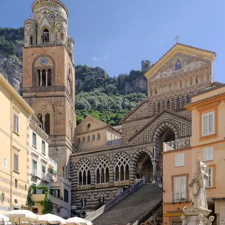 Villa Oliver - Breathtaking Small Pool 14 Sqm Hydromassage On The Rock - Coast