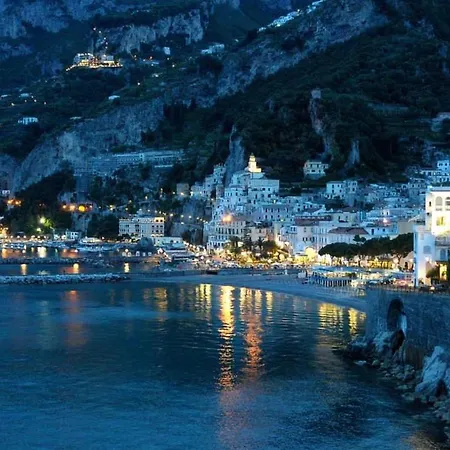 Oliver - Breathtaking Small Pool 14 Sqm Hydromassage On The Rock - Coast * Amalfi