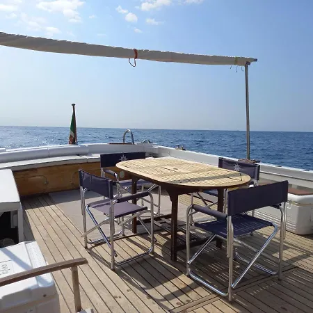 Oliver - Breathtaking Small Pool 14 Sqm Hydromassage On The Rock - Coast * Amalfi